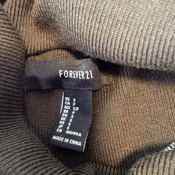 FOREVER21 Dark Green Knit Dress NWOT - Picture 8 of 8